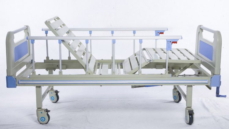 ST-MH04 two cranks cheap hospital manual bed with ABS head board